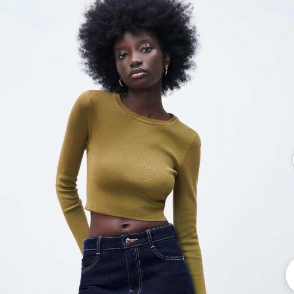 Zara Khaki Green Knit Crop Top💕